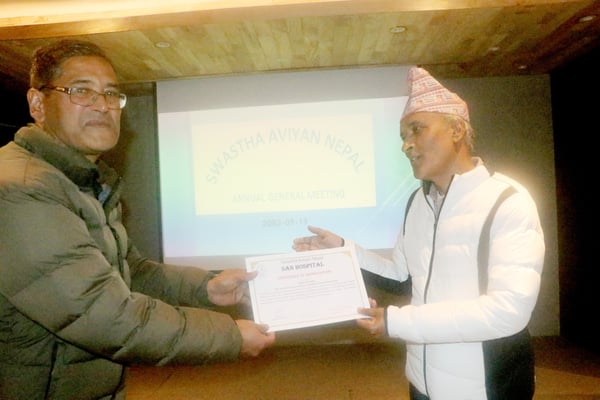Distributing Certificate of Appreciation